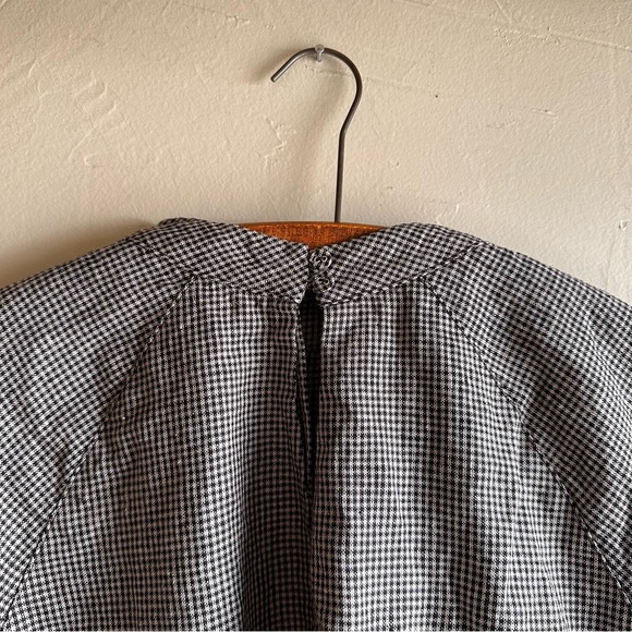 Eva’s Sunday oversized linen tunic blouse - Picture 4 of 6